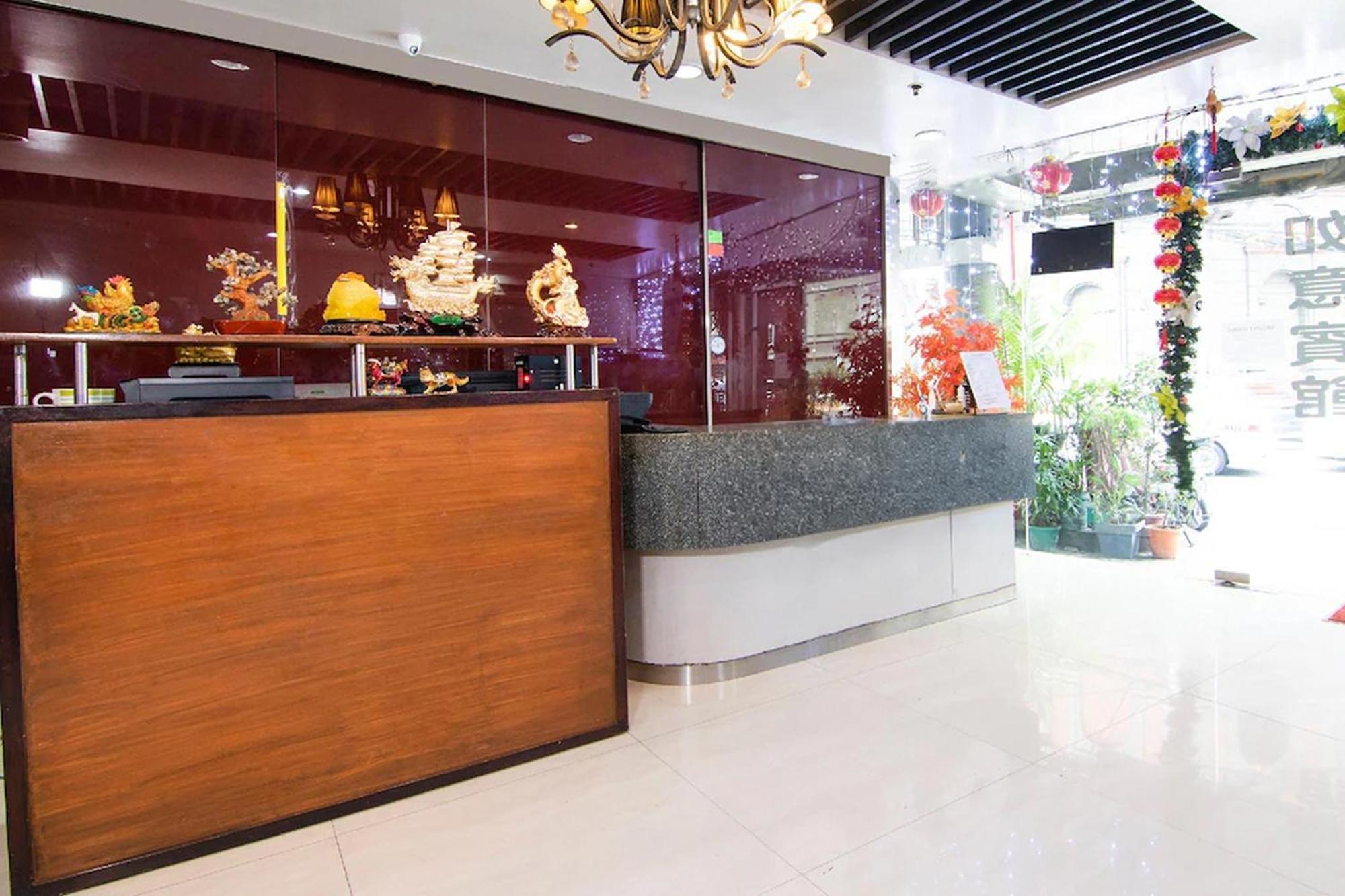 Lucky Hotel Manila Exterior foto